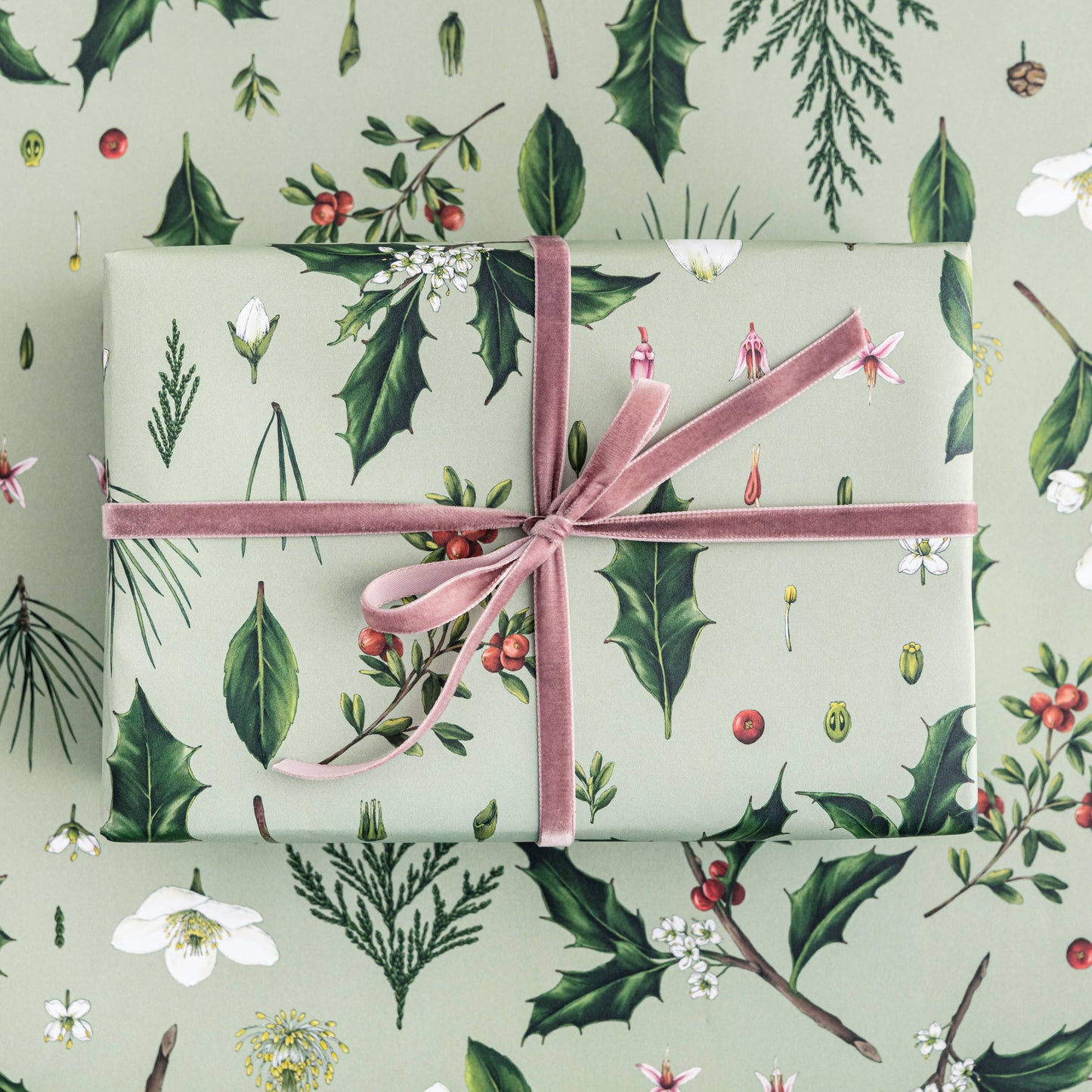 Berry Mix - Green - Christmas Gift Wrap Set of 5 sheets
