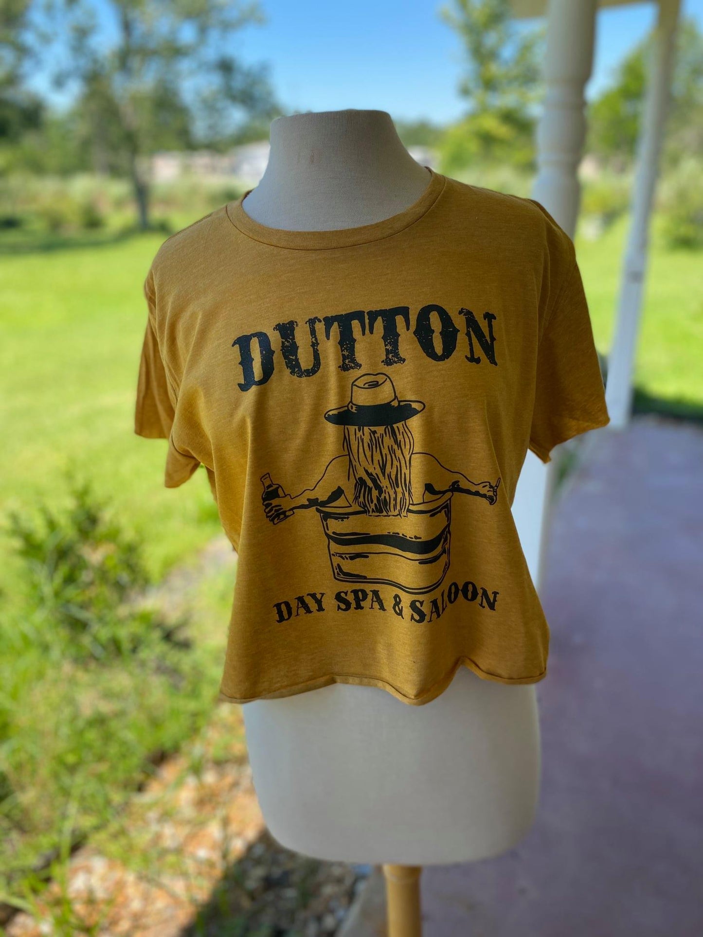 Dutton Day Spa & Saloon Western Graphic Cropped Tee